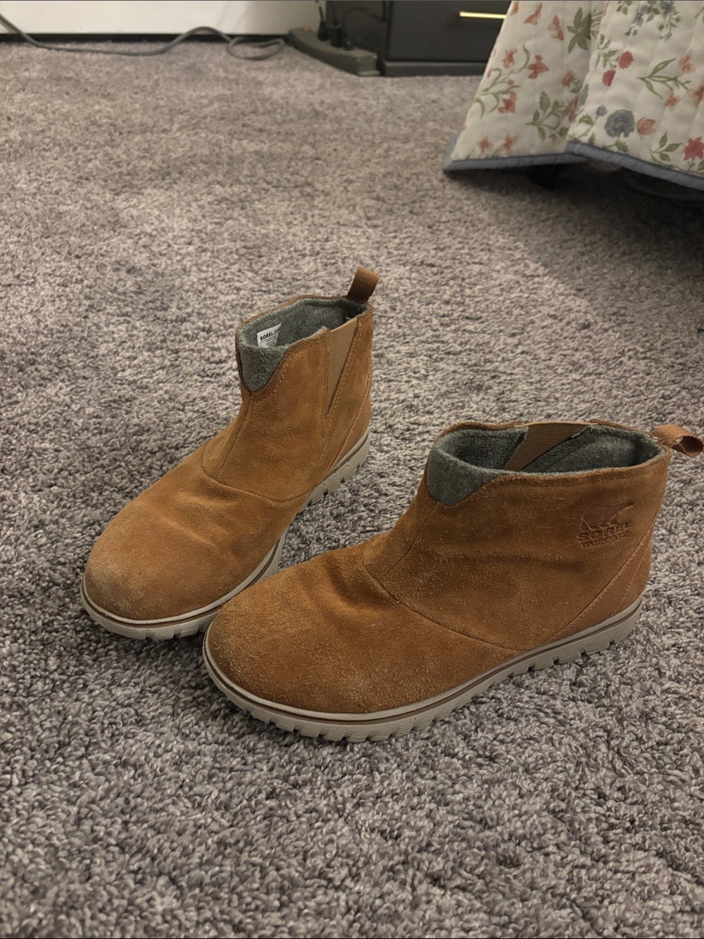 Sorel cozy short waterproof boots - Picture 2 of 5